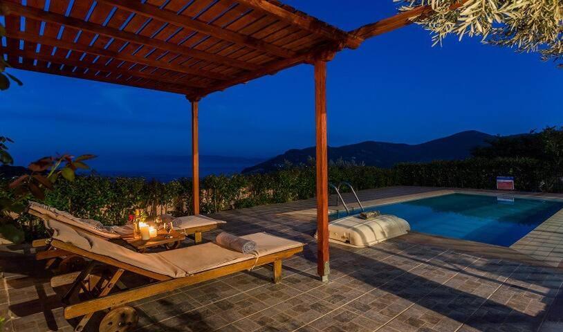 Villa Alegria Skopelos Town Exterior photo